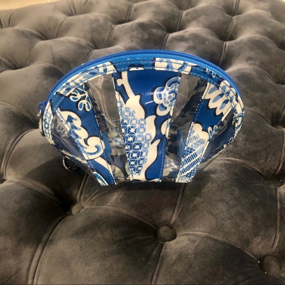 Vera Bradley Cosmetics Pouch BRAND NEW - Picture 1 of 2